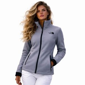 The North Face WindWall Silver Full-Zip Jacket Size L